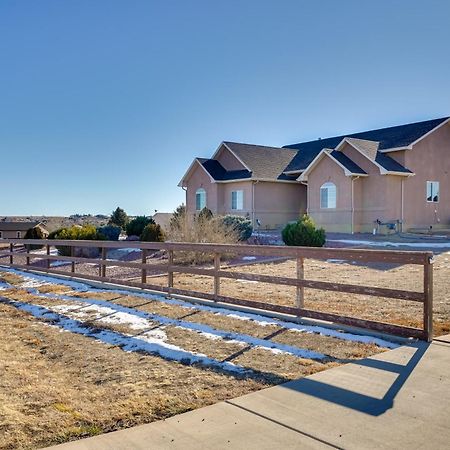 Pueblo Five Star Pikes Peak View Home With Hot Tub Pueblo West Exterior photo