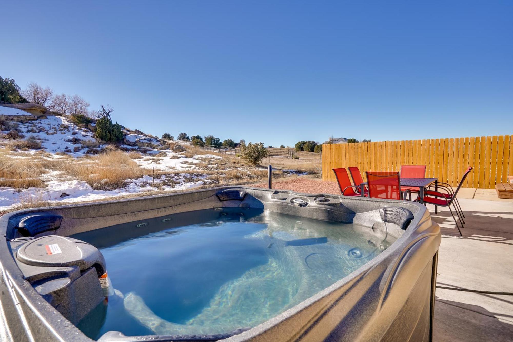 Pueblo Five Star Pikes Peak View Home With Hot Tub Pueblo West Exterior photo