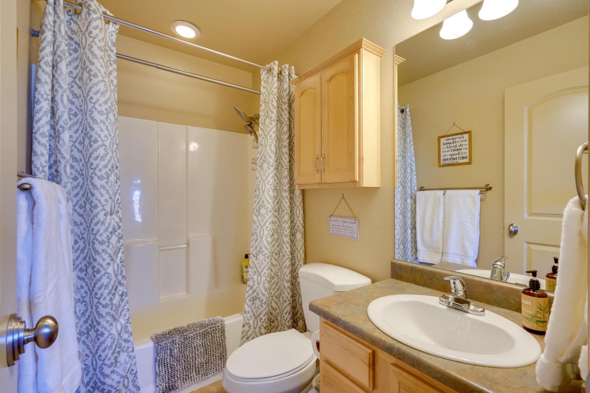 Pueblo Five Star Pikes Peak View Home With Hot Tub Pueblo West Exterior photo