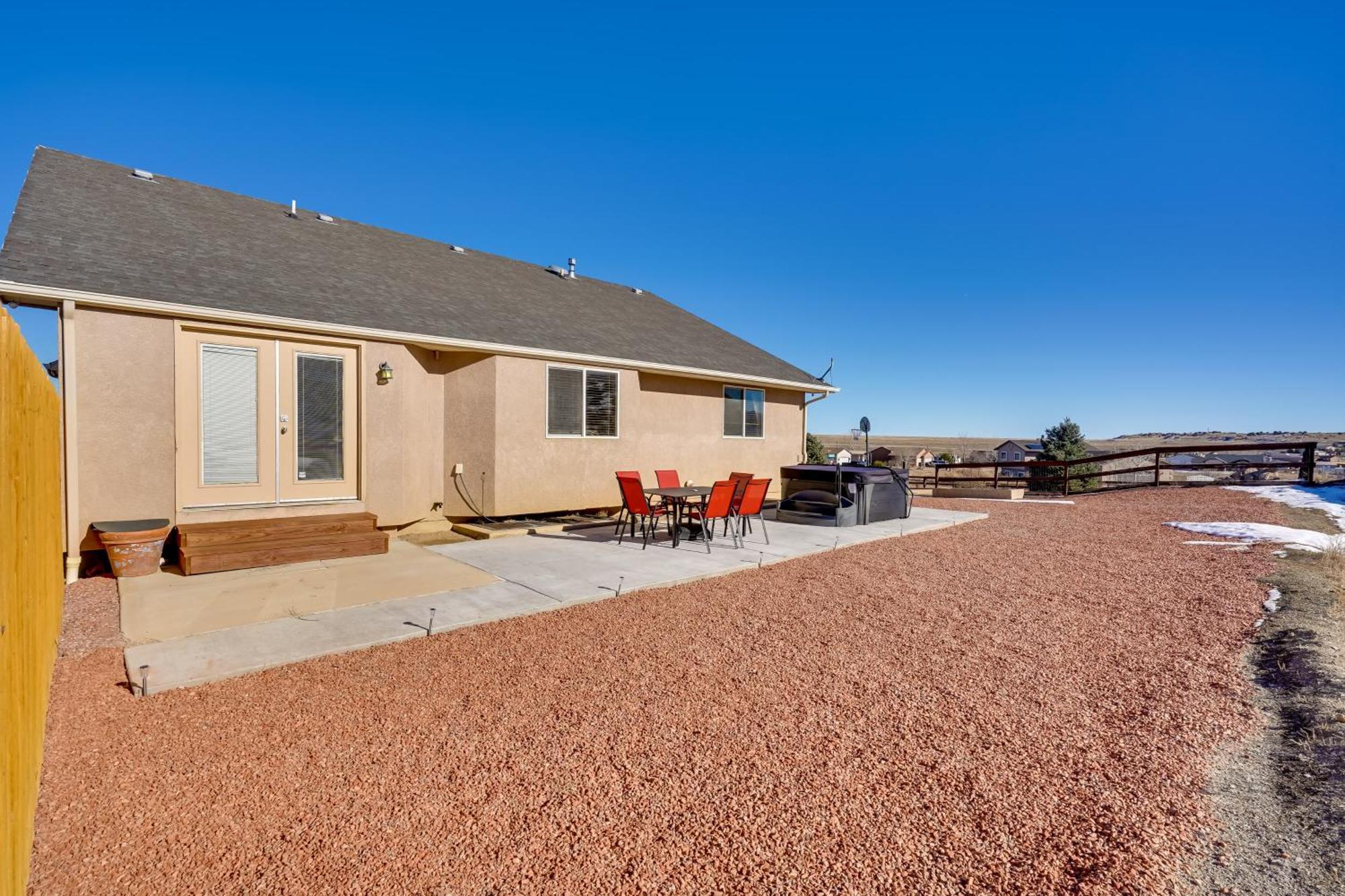 Pueblo Five Star Pikes Peak View Home With Hot Tub Pueblo West Exterior photo