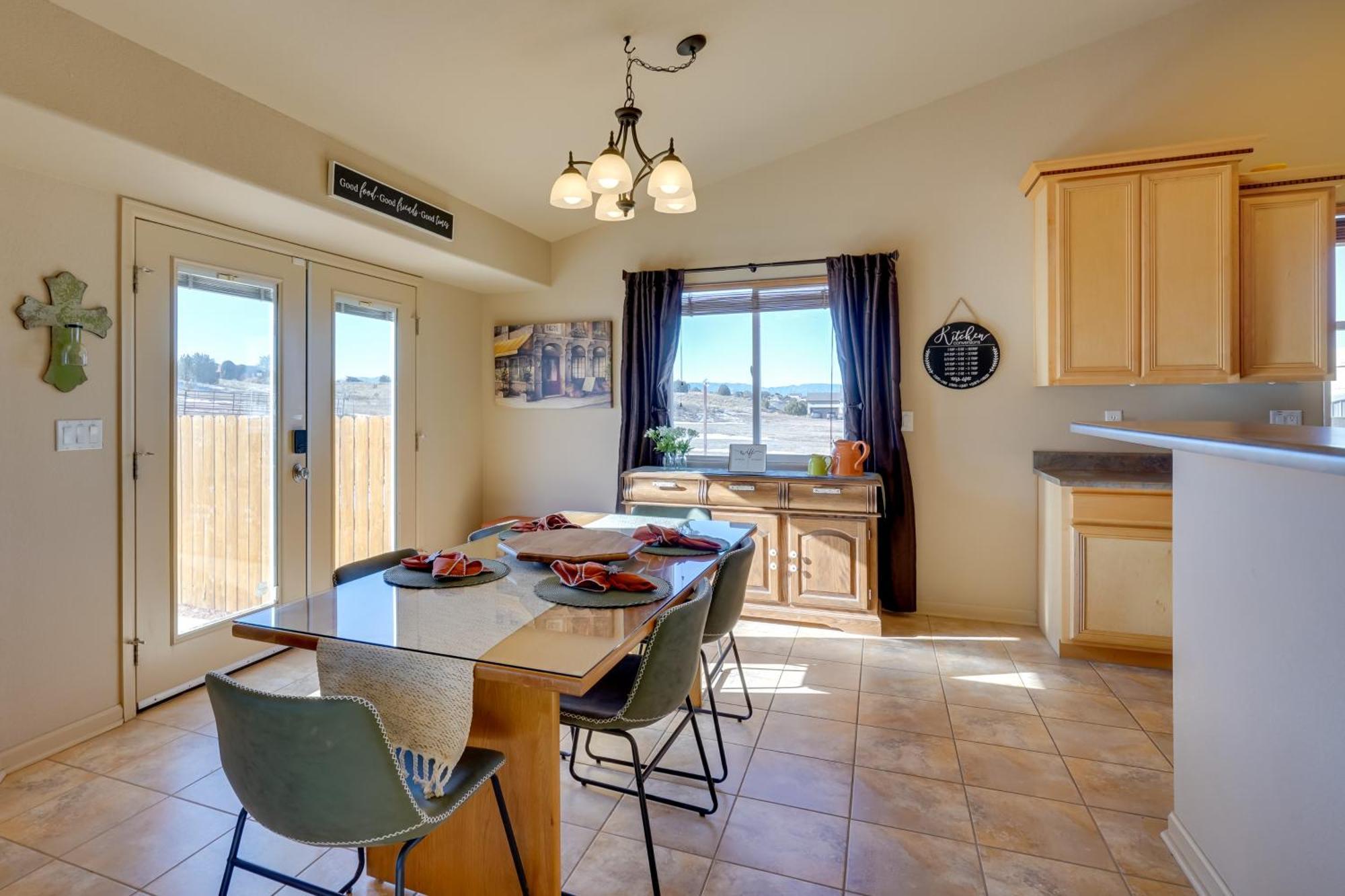 Pueblo Five Star Pikes Peak View Home With Hot Tub Pueblo West Exterior photo